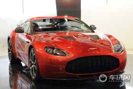 阿斯顿·马丁-V12 Zagato 2012