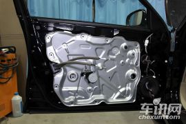 天籁2.0L XL荣耀版-内饰拆解