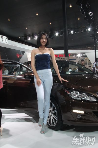 东风标致4号车模