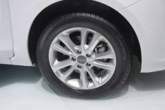 奇瑞汽车-艾瑞泽7魔力版