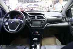 力帆汽车-力帆X50