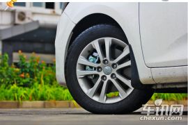 起亚-佳乐-2.0L 7座自动豪华版 国V 