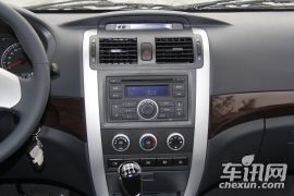 福田汽车-拓陆者-2.8T精英版4JB1 