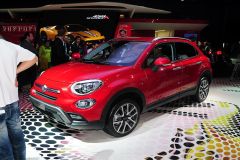 菲亚特-菲亚特500X