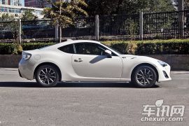 丰田-丰田86-2.0L 自动豪华型