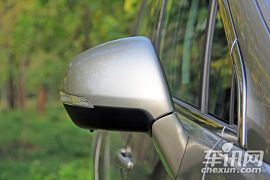 东风标致-标致3008-1.6THP 罗兰・加洛斯版