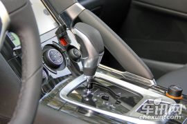 东风标致-标致3008-1.6THP 罗兰・加洛斯版