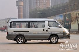 厦门金旅-金旅海狮-2.0L标准轴高级版V19 