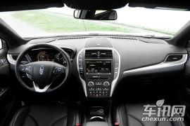 林肯-林肯MKC-2.0T 四驱尊耀版