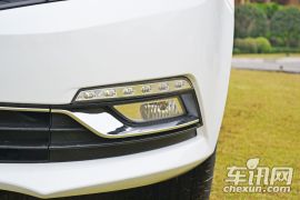 众泰汽车-众泰Z500-1.5T CVT豪华型
