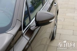 东风标致-标致508-2.3L 罗兰・加洛斯版