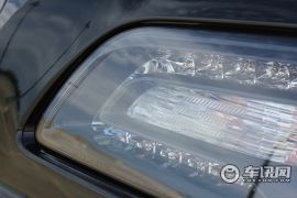 克莱斯勒-克莱斯勒300C（进口）限量版 2013