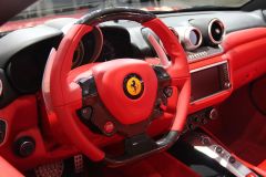 法拉利-法拉利California