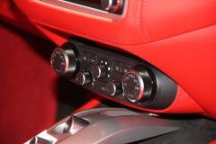 法拉利-法拉利California