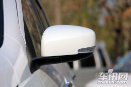 2015款 1.6L 自动精英版