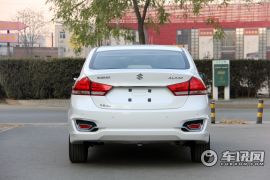 2015款 1.6L 自动精英版