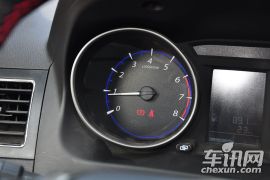 东风风行汽车-景逸X5-1.8T 旗舰型 