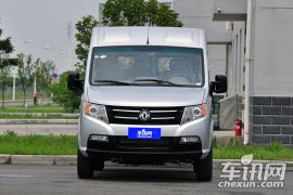 东风汽车-御风-2.5T御利宝物流车中轴中顶ZD25