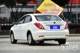广汽吉奥-E美-1.6L 手动豪华型