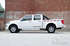 长城汽车-风骏5-2.4L欧洲版 四驱领航型大双排4G69S4N