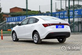 上汽集团-MG GT-1.5T 手动风尚版