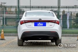 上汽集团-MG GT-1.5T 手动风尚版