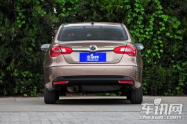 华晨中华-中华H530-1.5T 自动豪华型