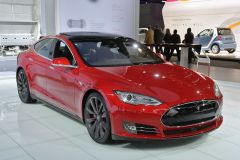 TESLA-MODEL S