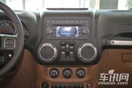 Jeep-牧马人-3.6L 四门版 Sahara