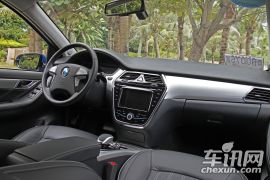 比亚迪戴姆勒-腾势-时尚版