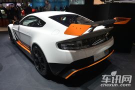 阿斯顿·马丁-V8 Vantage