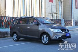 宝骏-宝骏730-1.8L 手动豪华导航ESP版 7座