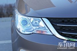 宝骏-宝骏730-1.8L 手动豪华导航ESP版 7座