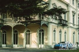 法拉利-法拉利F12berlinetta 2015