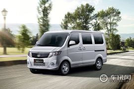 一汽吉林-佳宝V77