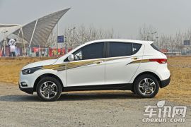 天津一汽-骏派D60-1.8L 自动尊贵型