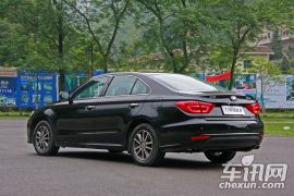 力帆汽车-力帆820-2.4L 自动旗舰型  ￥0.0