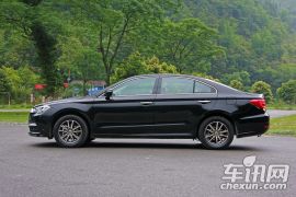 力帆汽车-力帆820-2.4L 自动旗舰型  ￥0.0