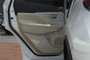 东风日产-楼兰-2.5L XV RES Plus 两驱豪雅版  ￥30.18
