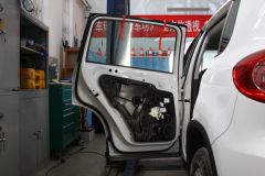 途观1.8TSI 自动两驱都会版-内饰拆解