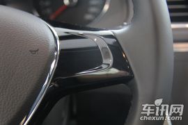 上海大众-朗逸-1.6L 自动风尚版  ￥12.19