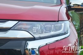 三菱-欧蓝德-2.4L 四驱精英版 5座