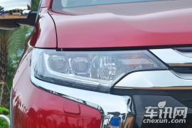 三菱-欧蓝德-2.4L 四驱精英版 5座