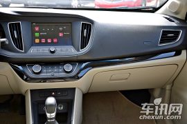 上汽集团-荣威360-1.5L自动基本型