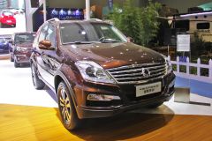 双龙汽车-雷斯特W