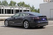 TESLA-MODEL S-MODEL S 85D