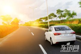 上汽集团-荣威360-1.5L 自动豪华版  ￥8.99