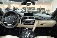 宝马-宝马3系(进口) 330e