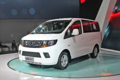 江淮汽车-瑞风M3