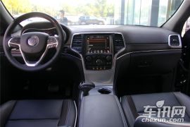 Jeep-大切诺基 3.6L豪华运动版